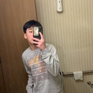 Meet your Posher, Lee